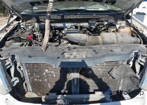 2005 Ford F-150 Xlt from USA, damaged, VIN 1FTRW14W55FB69848